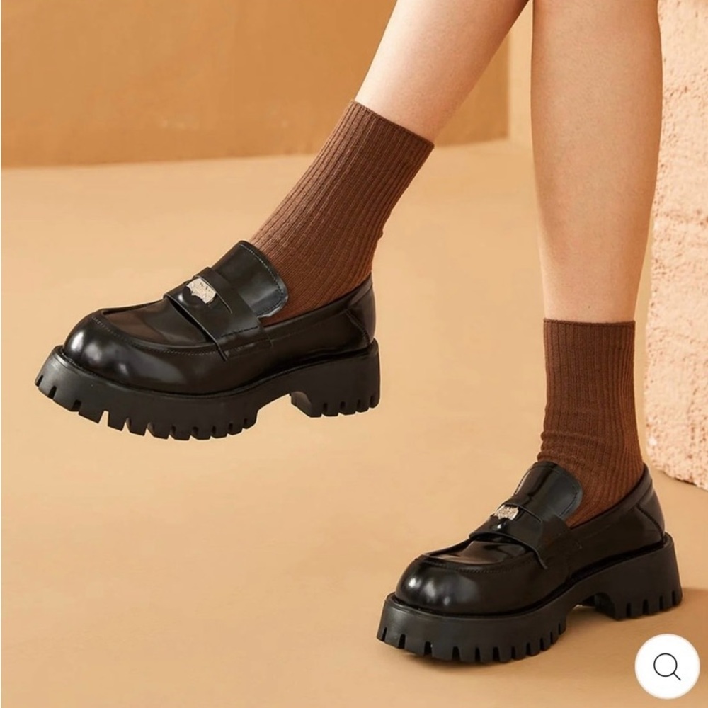 Black Chunky Patent Leather Loafers with Gold Hardware / platforms - Picture 7 of 9